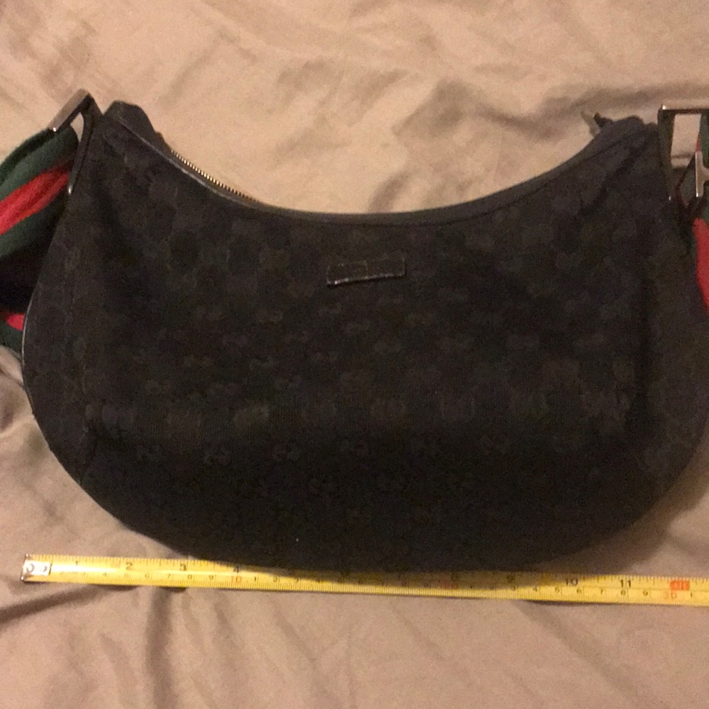 Authentic gucci crossbody